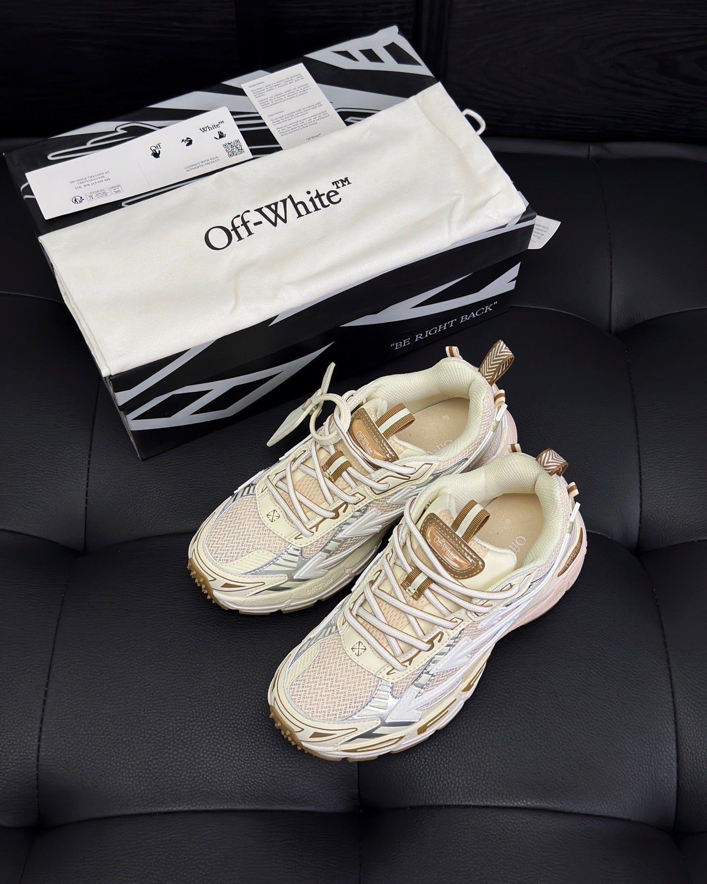 Off-White ODSY 1000 Sneaker