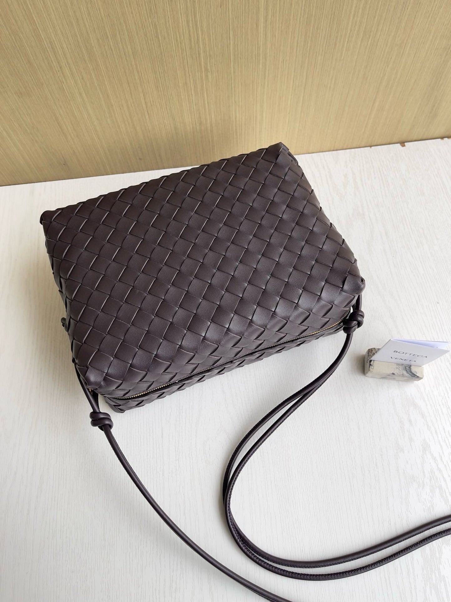 BV Intrecciato Loop Camera Bag