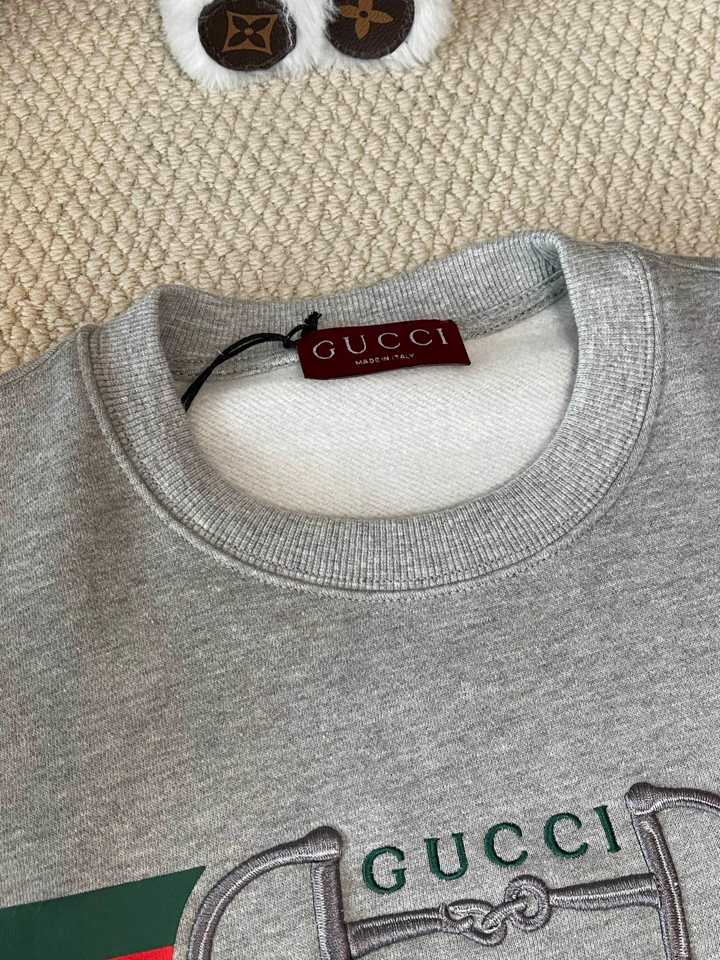 Gucci Sweater