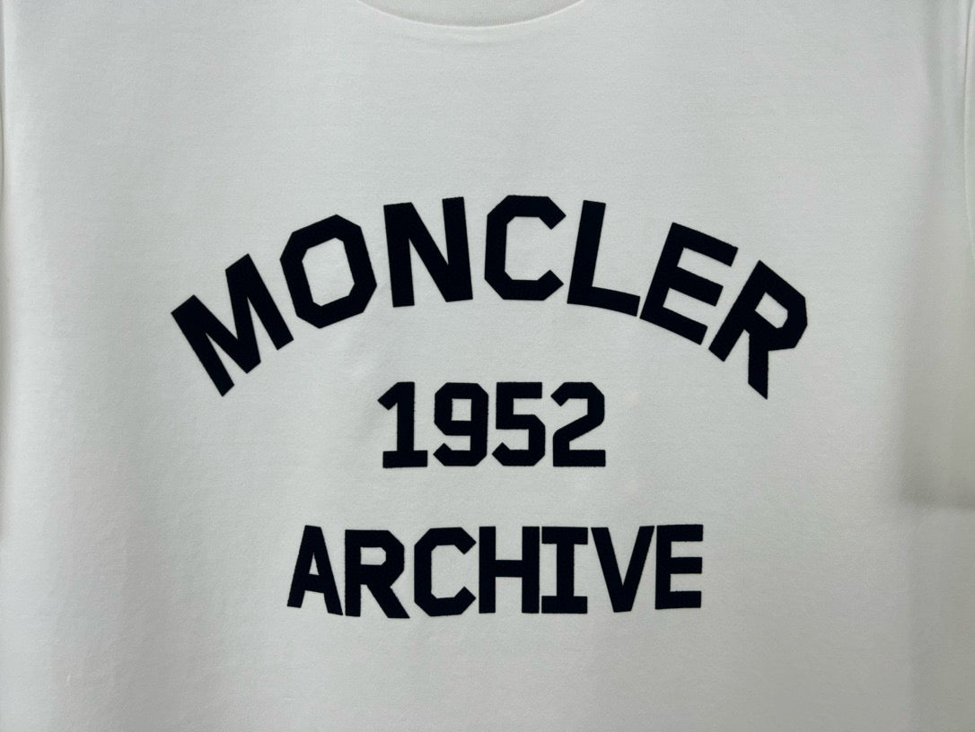 Moncler T-Shirt