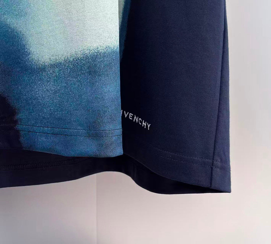 Givenchy T-Shirt