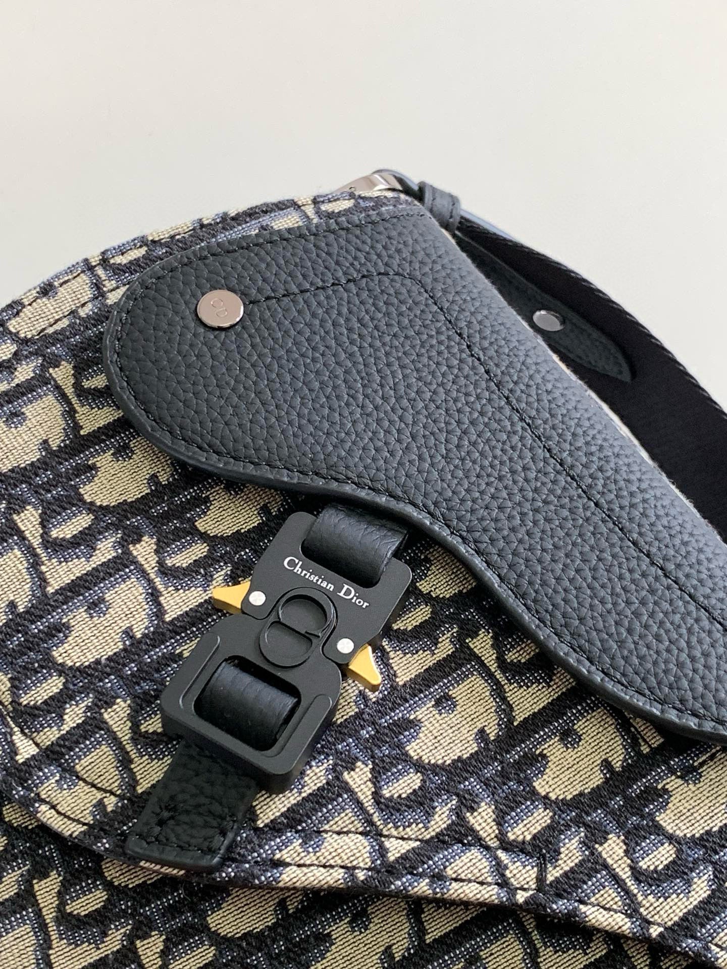 Dior Saddle Bag