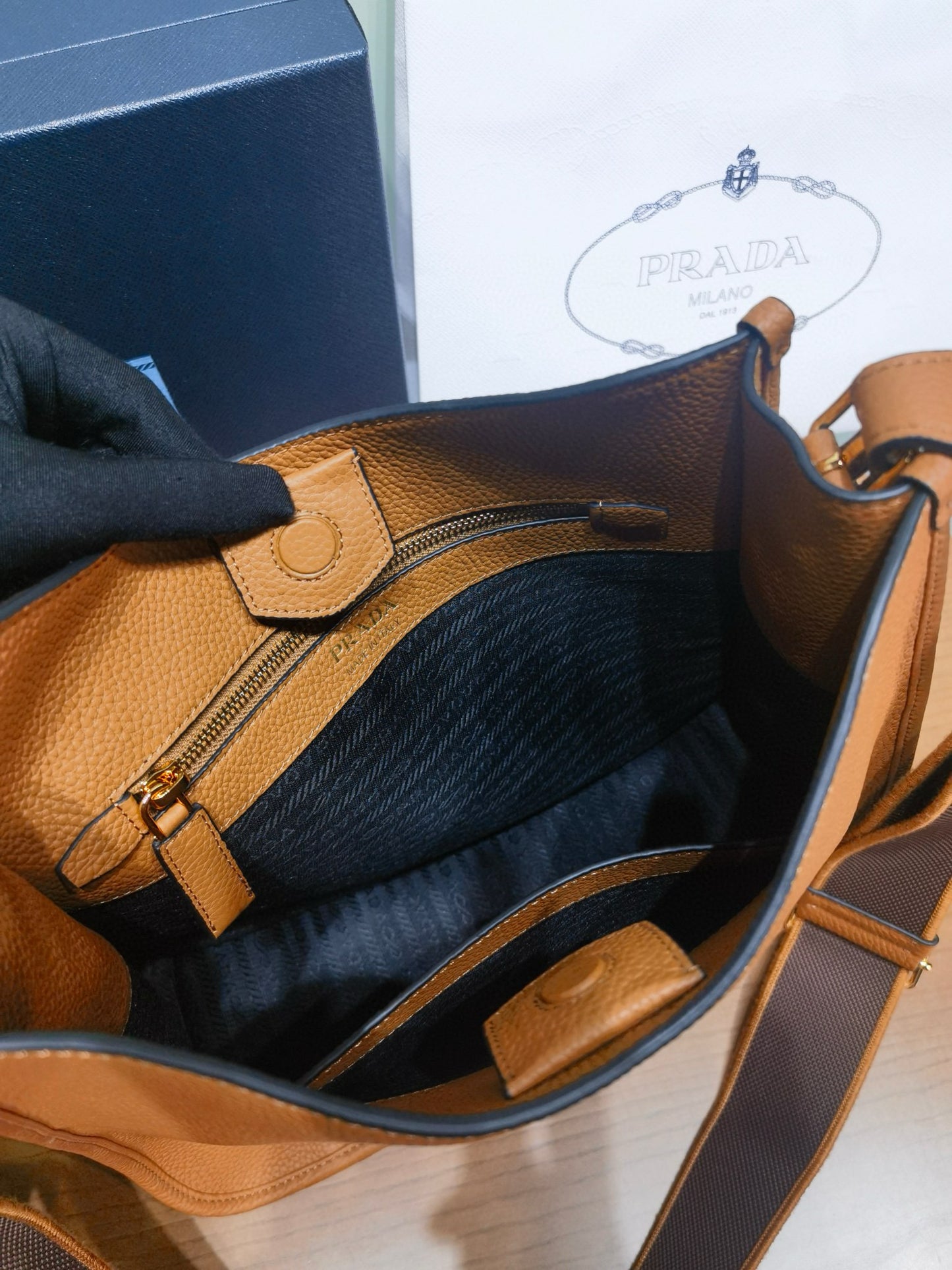 PD Mini Leather Shoulder Bag 30x28x12cm