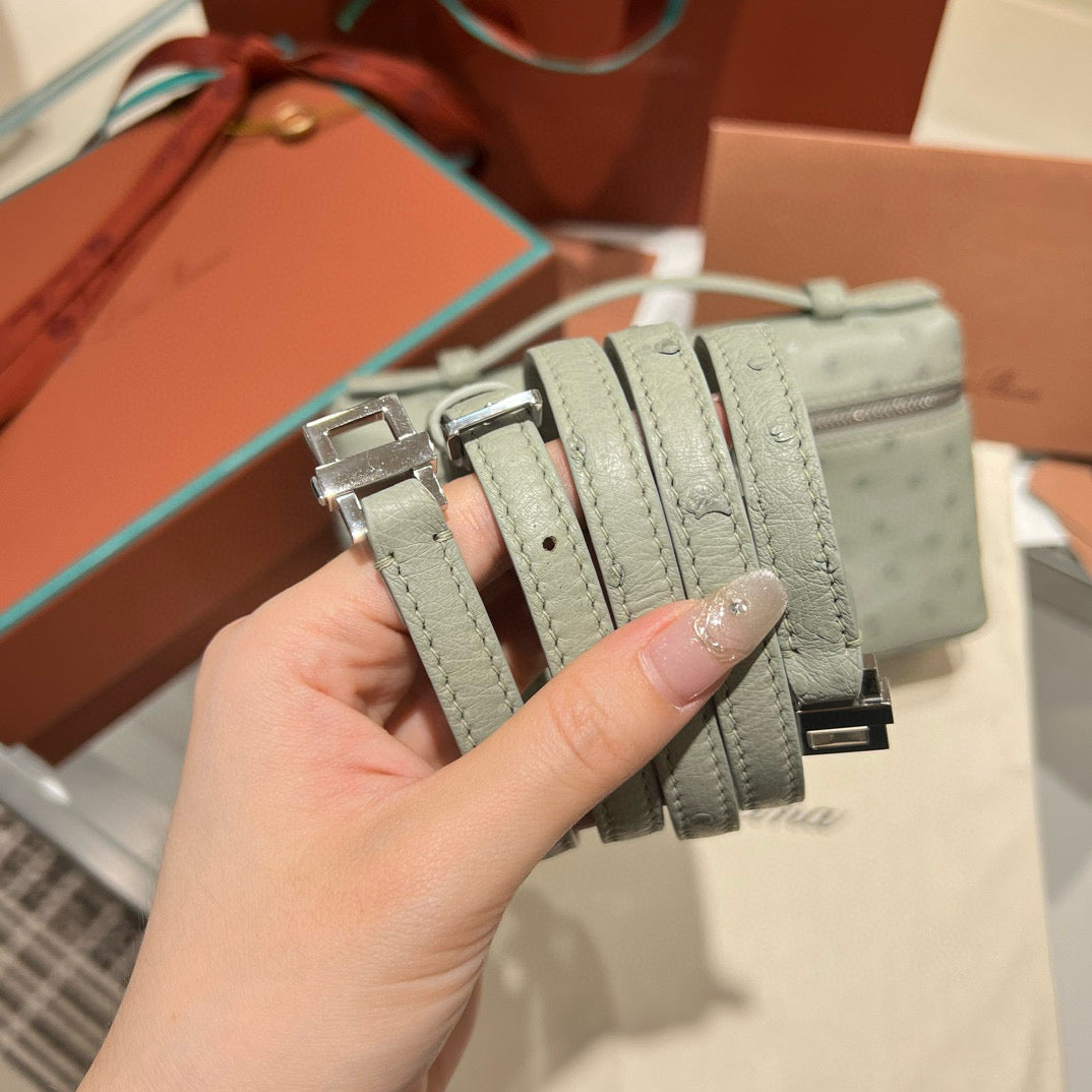 Loro Piana 19 Bag 19x7x12cm