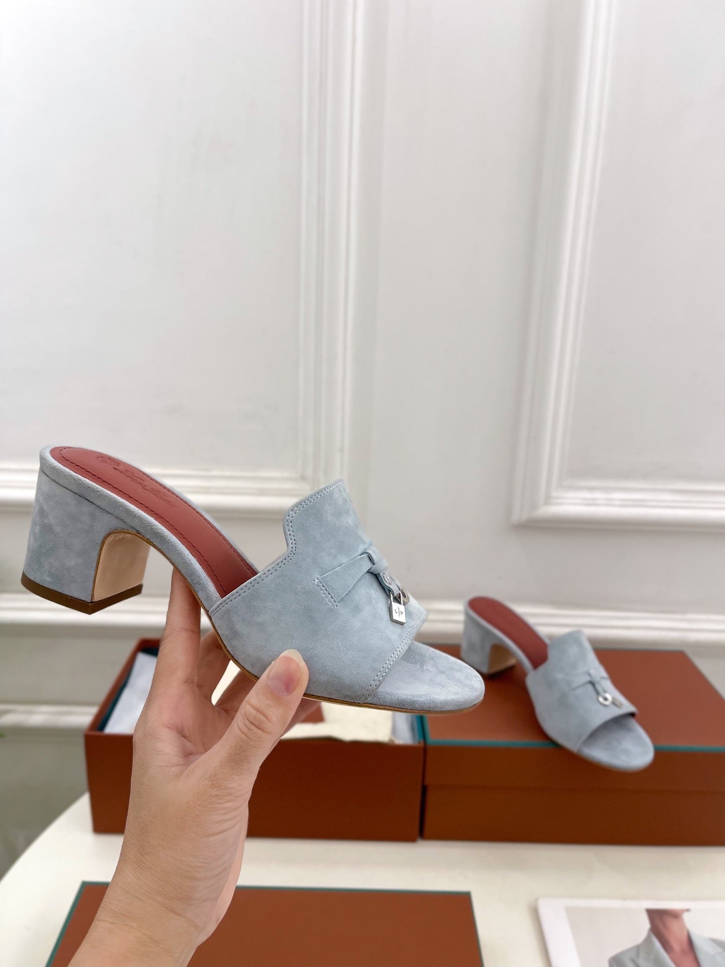 LP Sandals