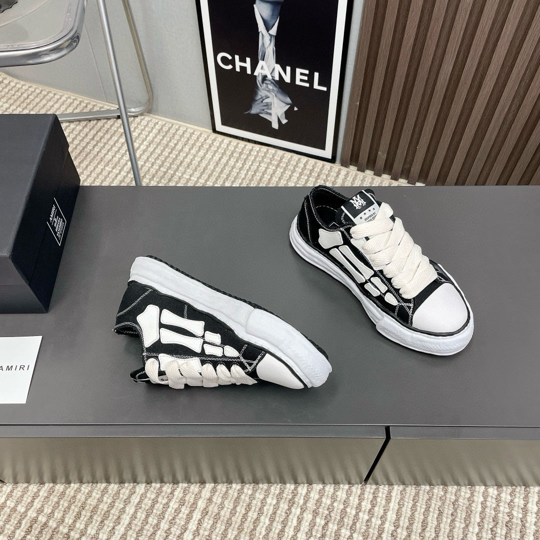 Amiri Sneakers