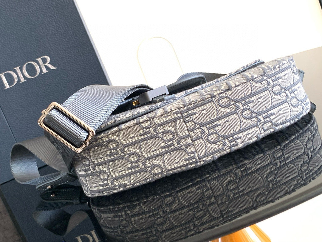 Dior Saddle Bag