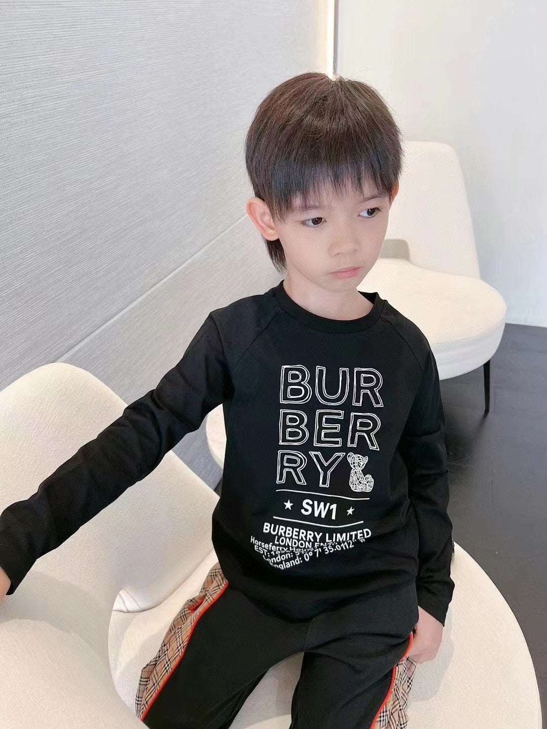 Burberry T-Shirt