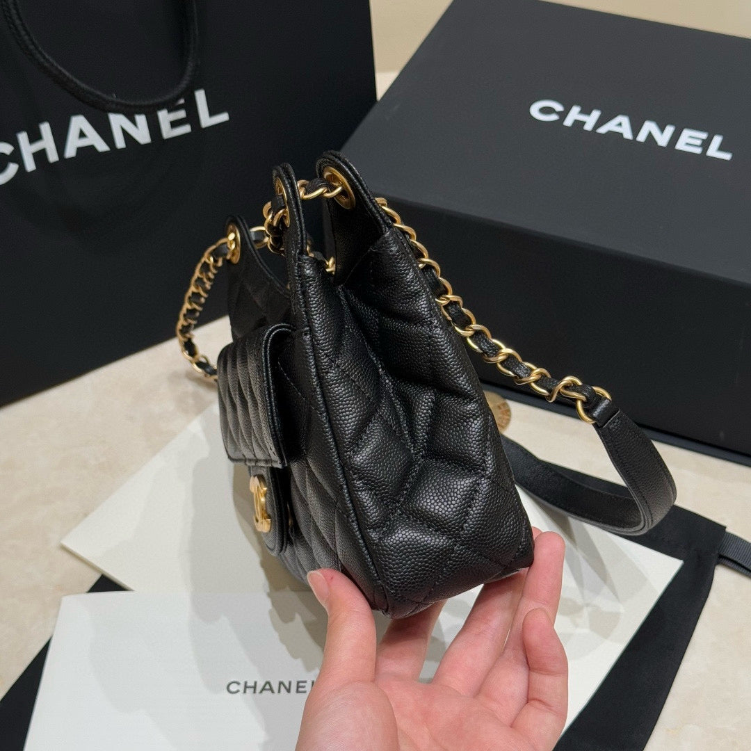 Chanel 24C Hobo (19x17x6cm)
