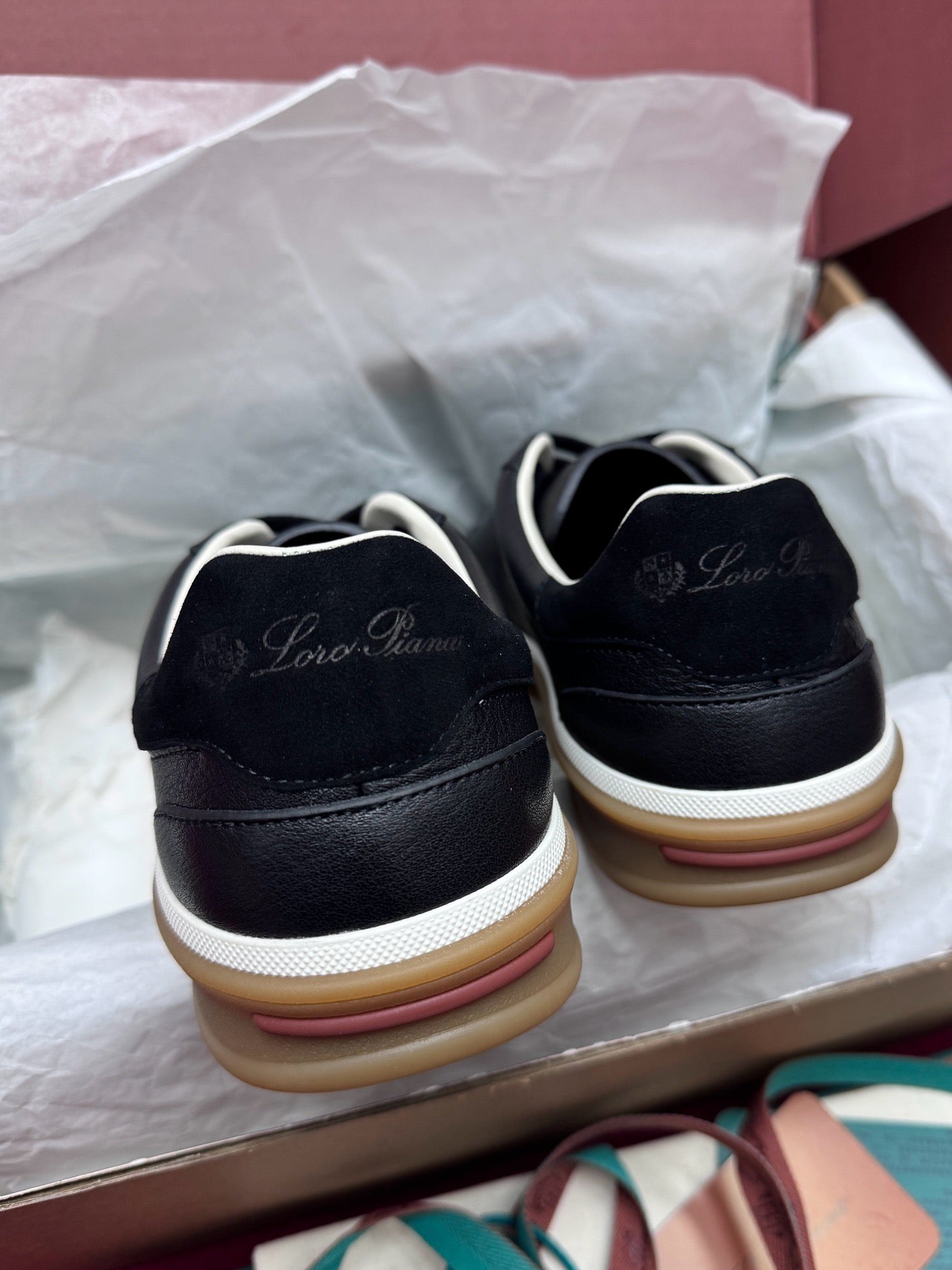 LP Sneaker