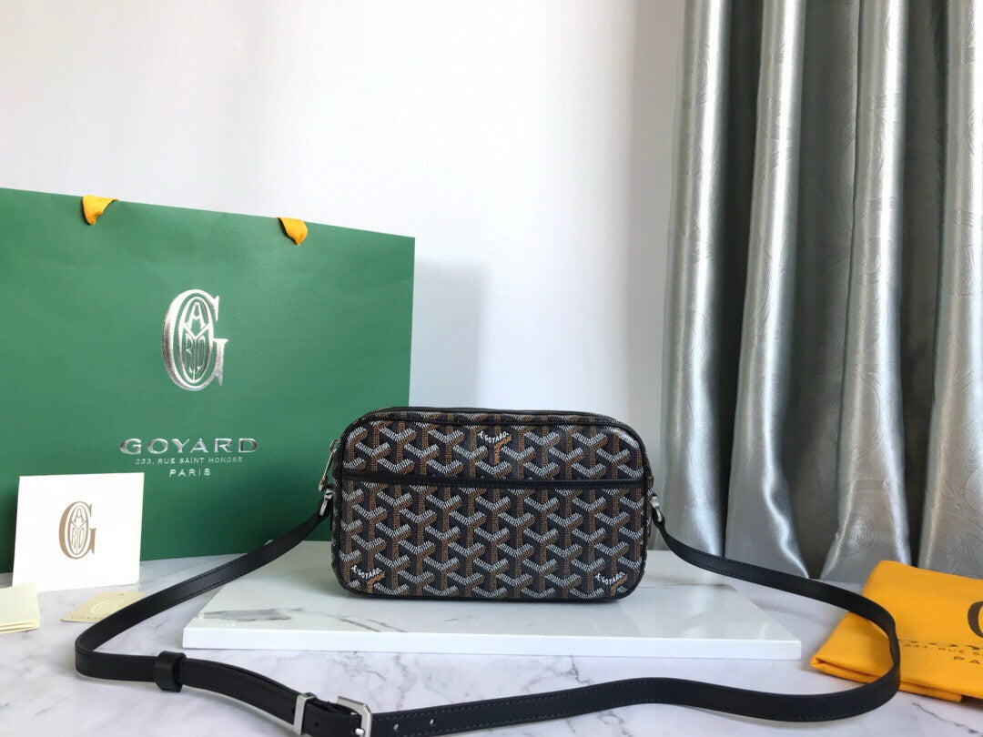 GOYARD CAP-VERT PM BAG