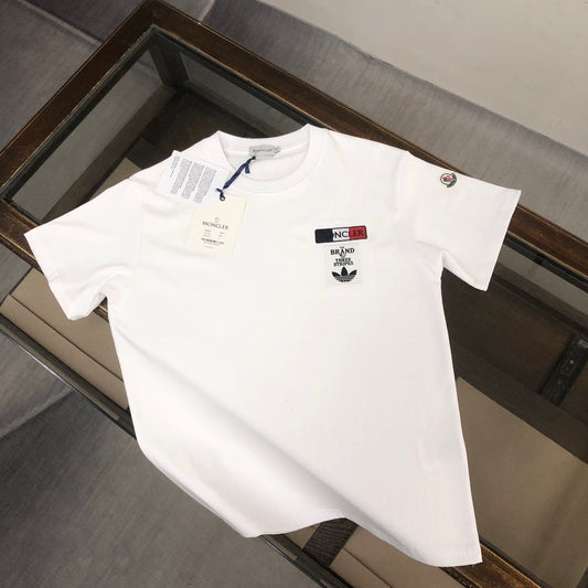 Moncler T-shirt