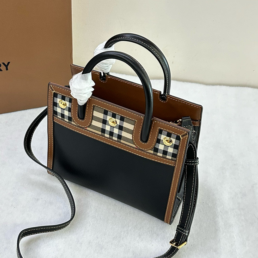 Burberry Vintage Two Handle Title Bag(26CM*13CM*20CM)