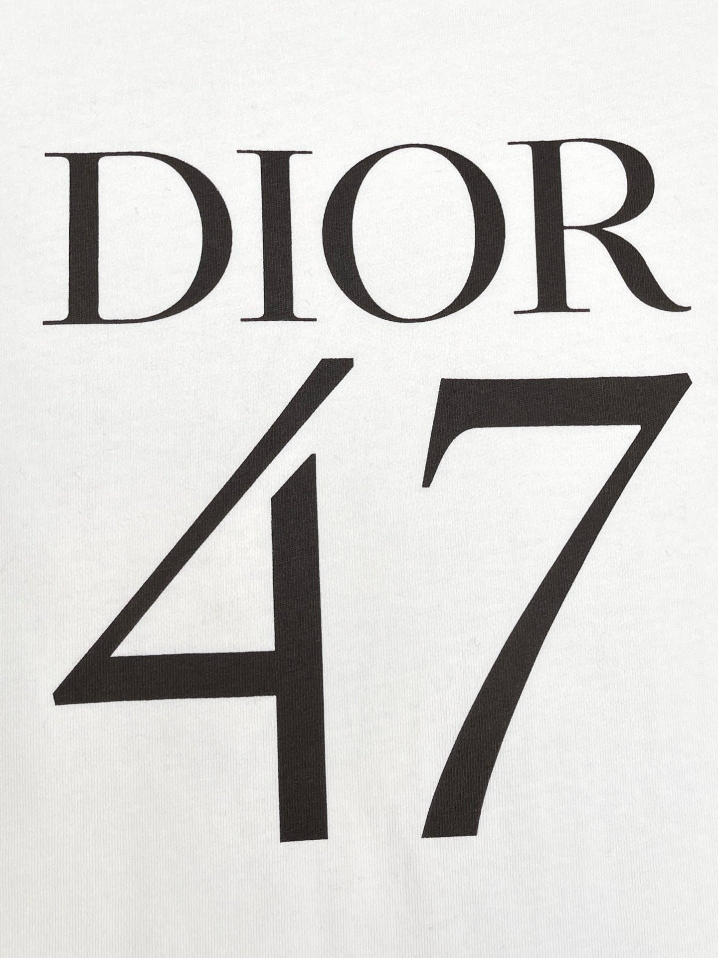 Dior T-shirt