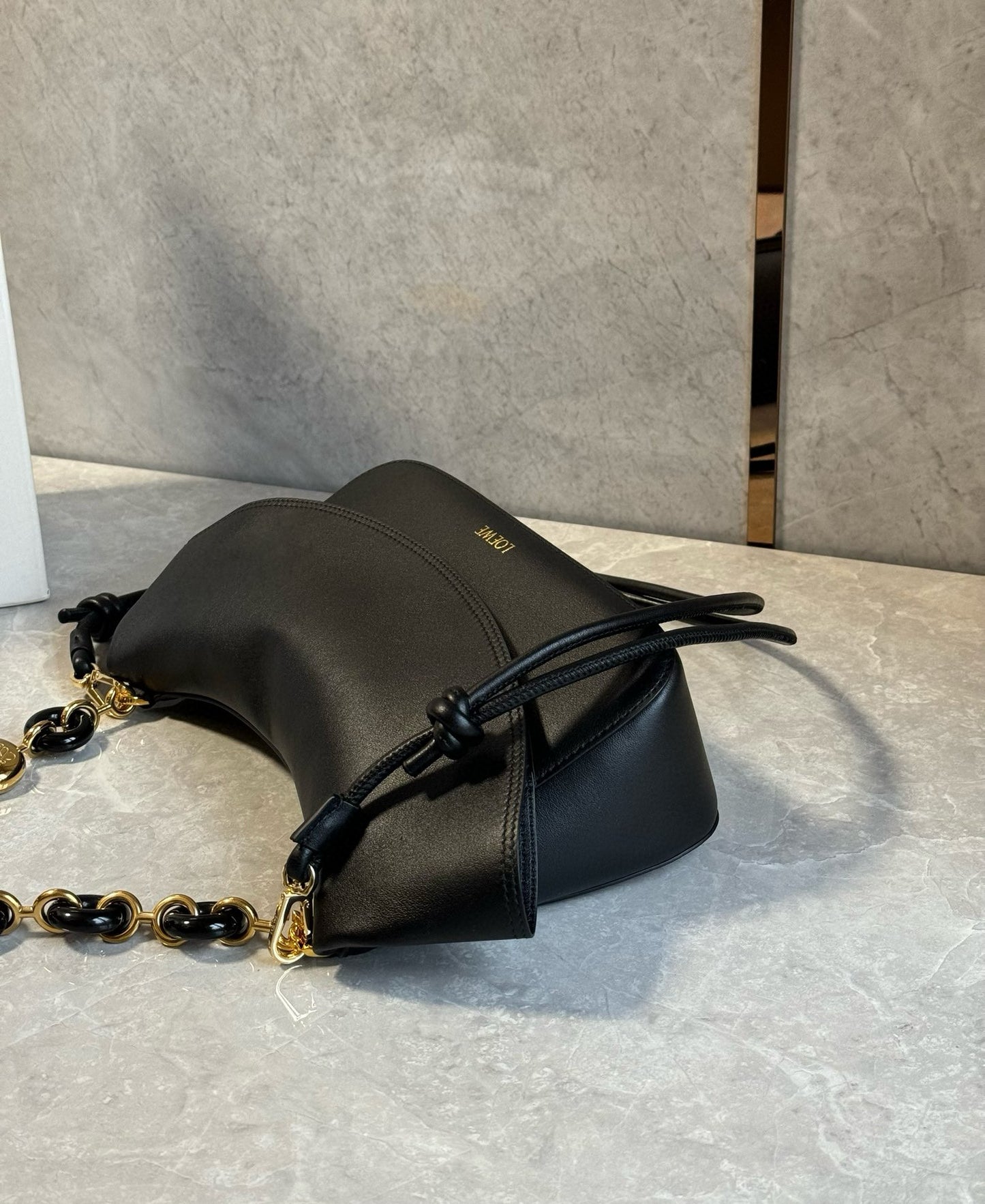 Loewe Ola Handbag(26x13x18cm)