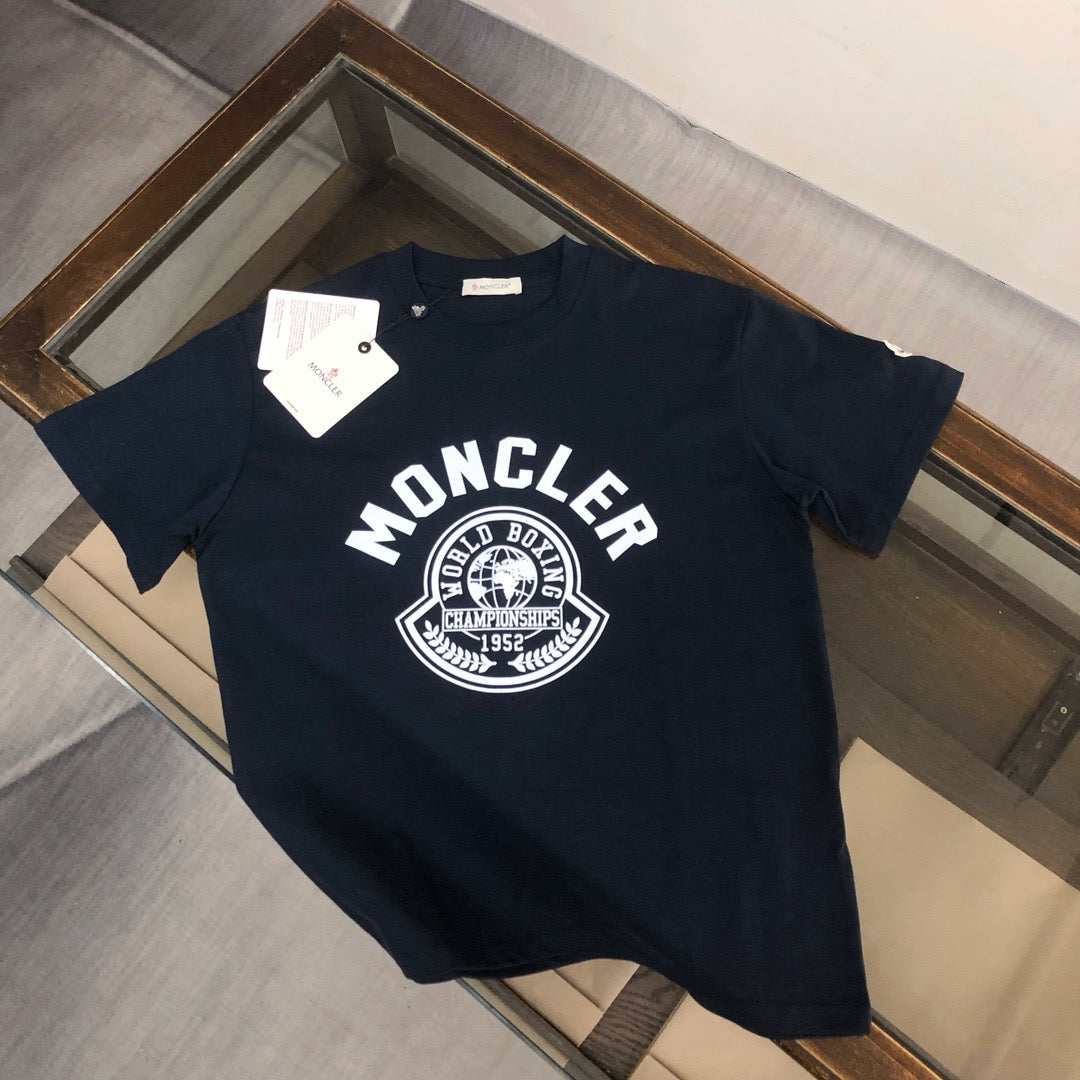 Moncler T-shirt