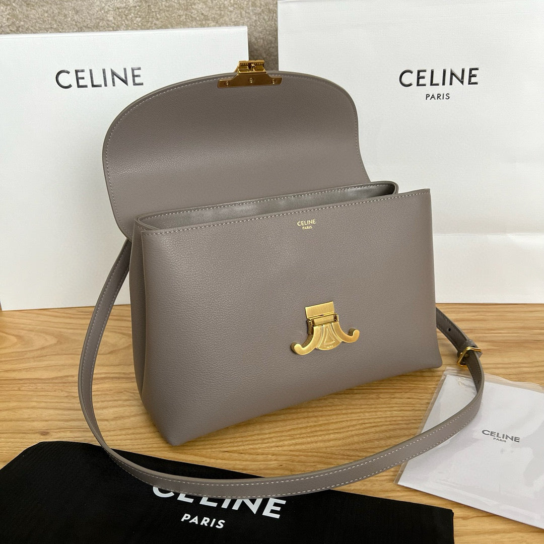 Celine Triomphe