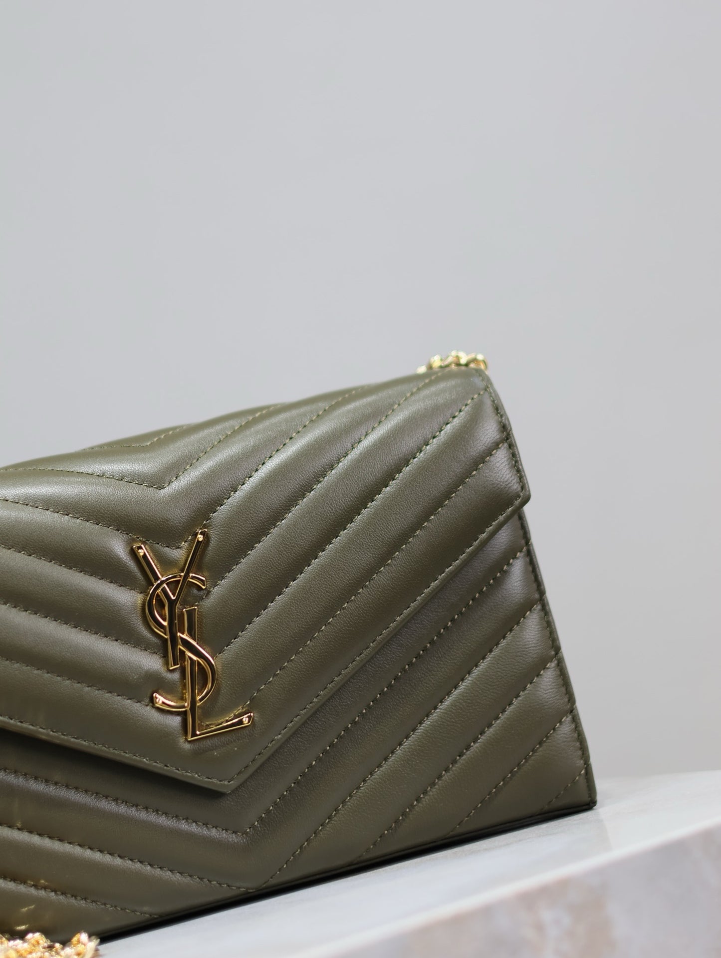 YSL Envelope 22.5cm