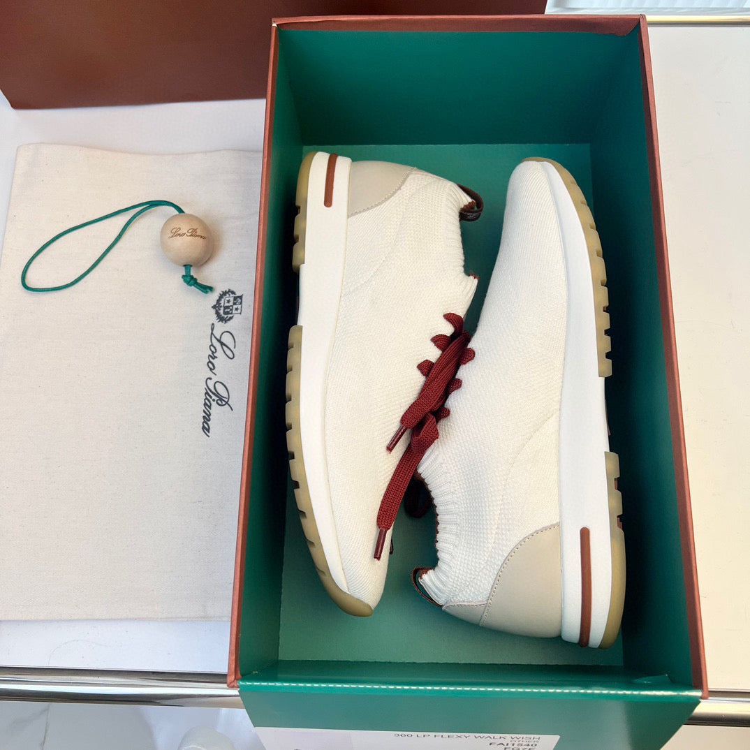 LP Sneakers