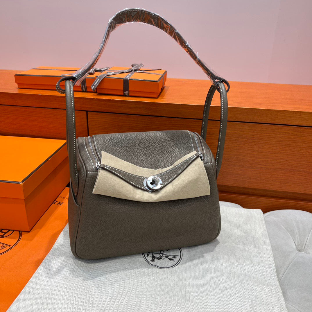 Hermes Lindy 26