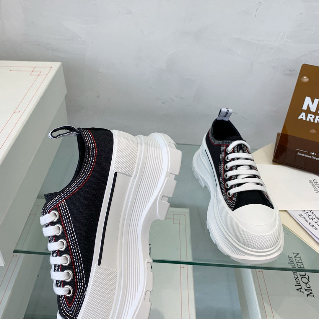 Alexander McQueen Sneakers