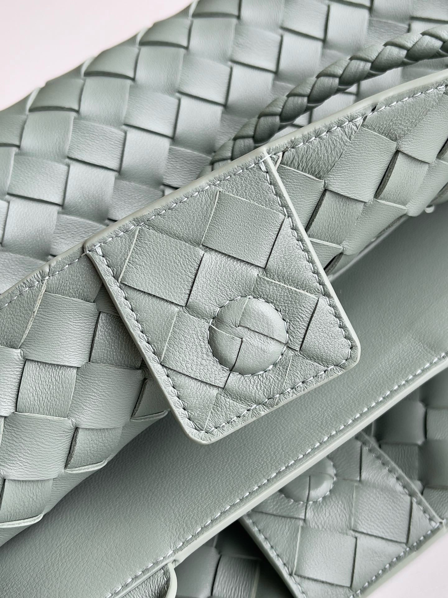 BV Andiamo Top-Handle Bag
