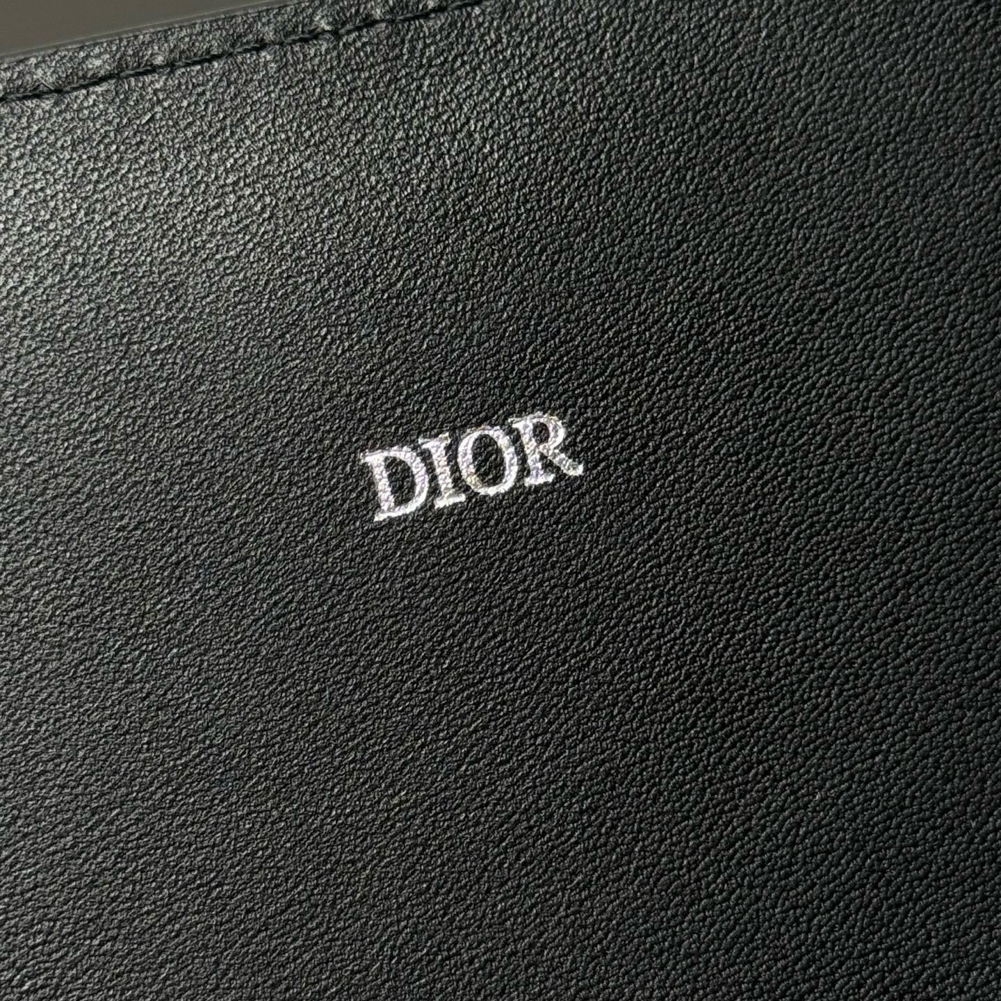 Dior Wallet