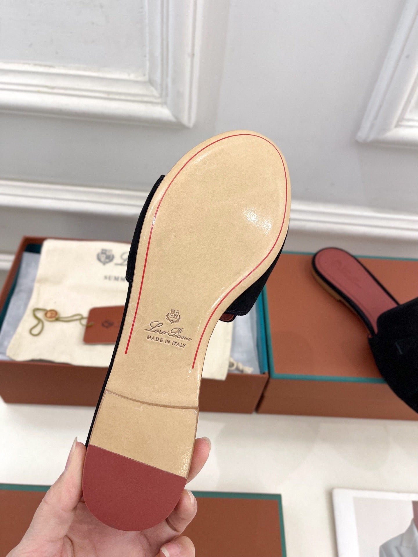 LP Sandals