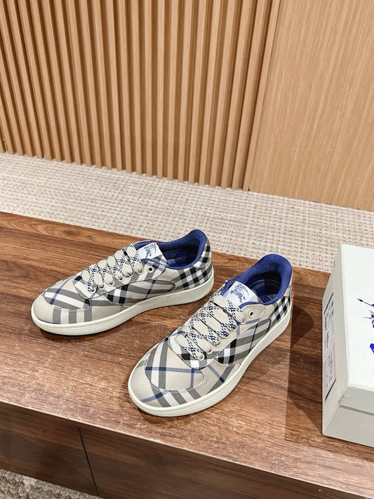 Burberry Sneakers