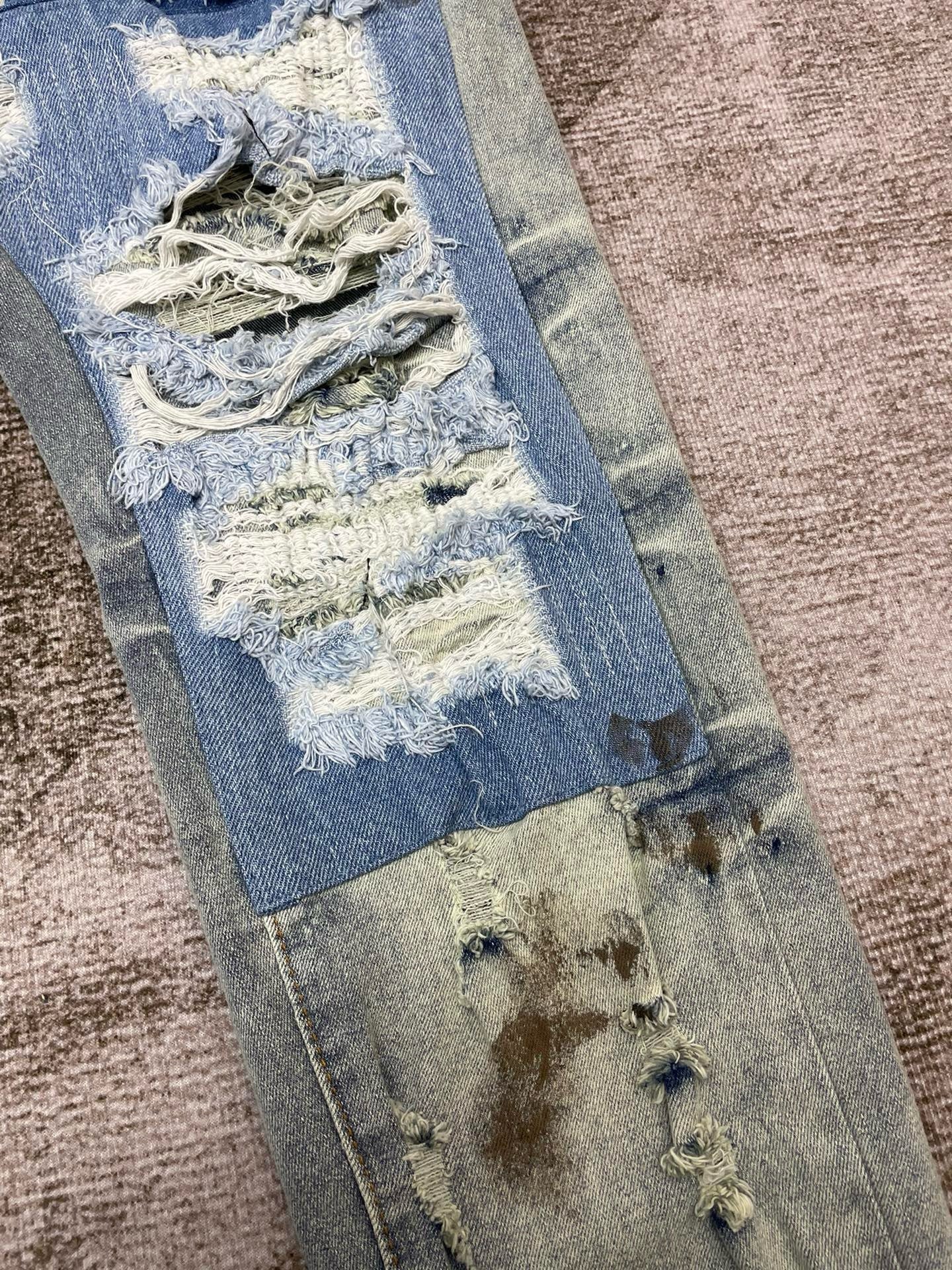 Amiri Jeans