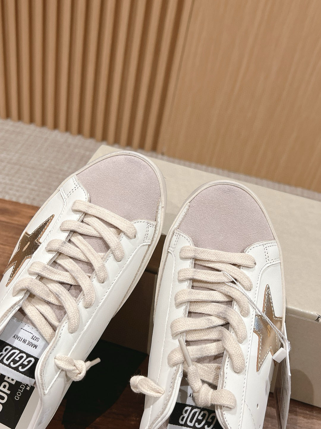 Golden Goose Sneaker