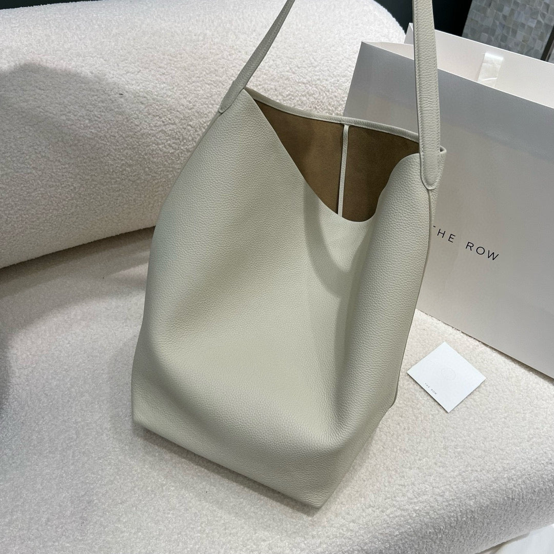 The Row Bucket Bag(44CM*38CM*21CM)