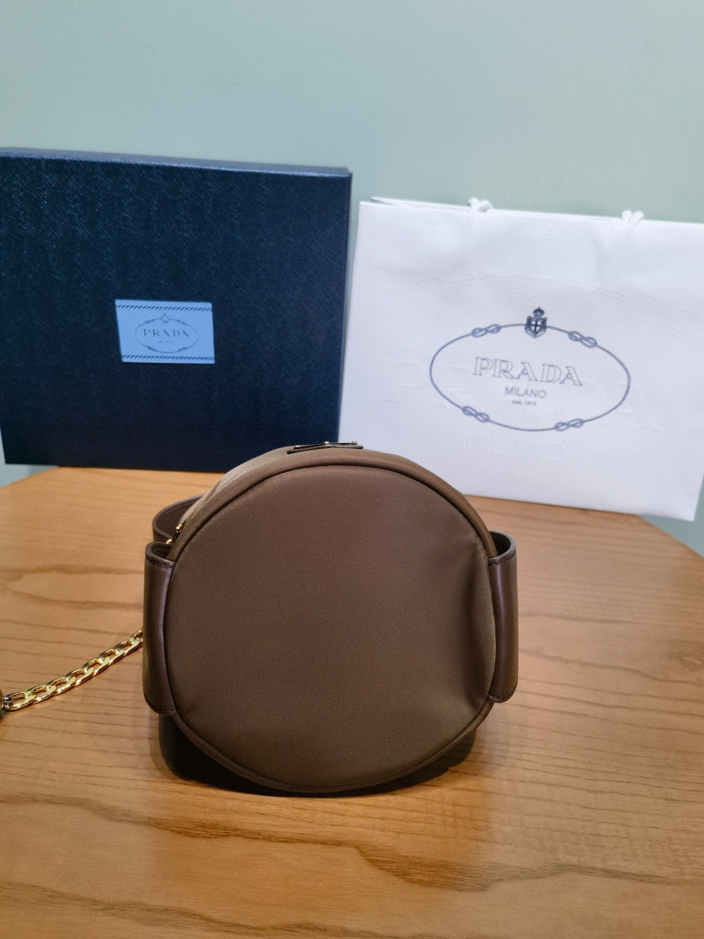 PD Petit Sac Noir Bucket Bag