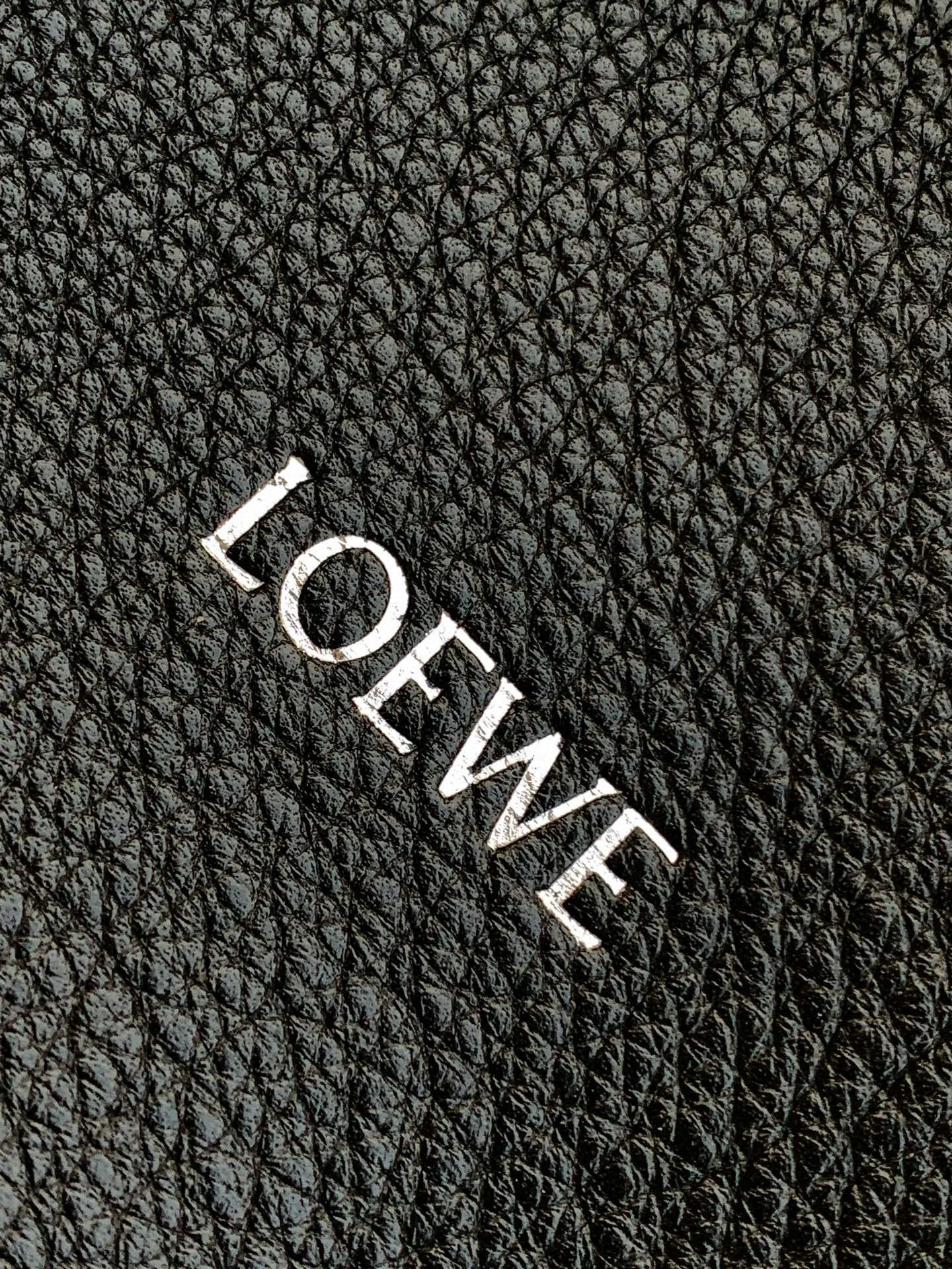 Loewe Cubi