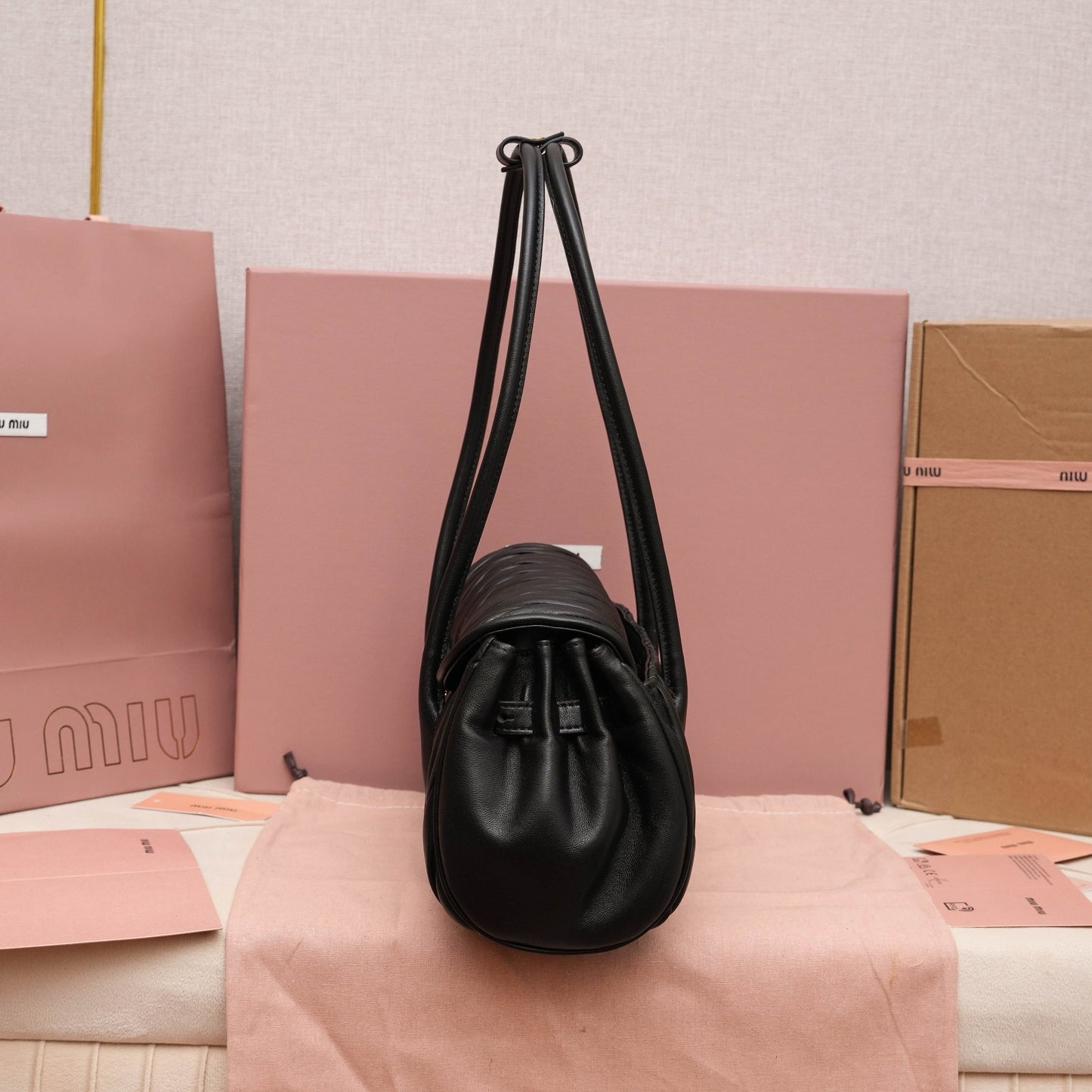 Miu Miu Shoulder Bag 28x15x11cm
