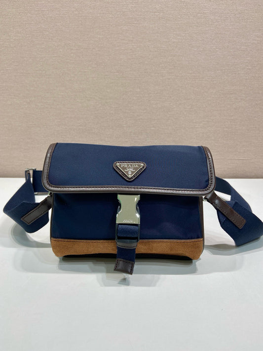 Prada Messenger Bag 18x14x3CM