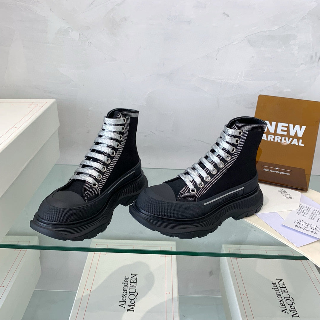 Alexander McQueen Sneakers