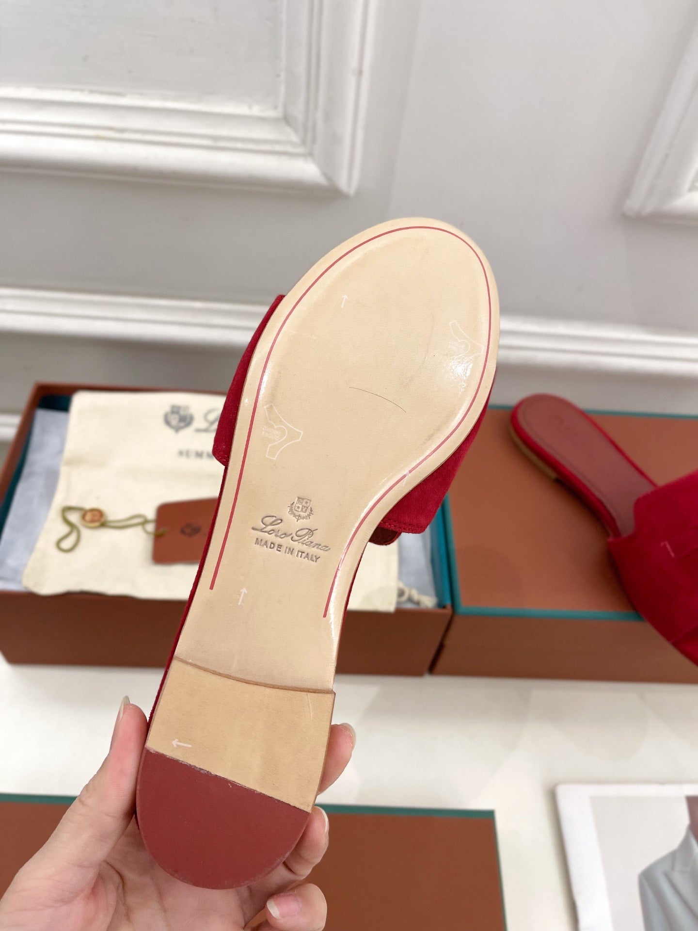 LP Sandals