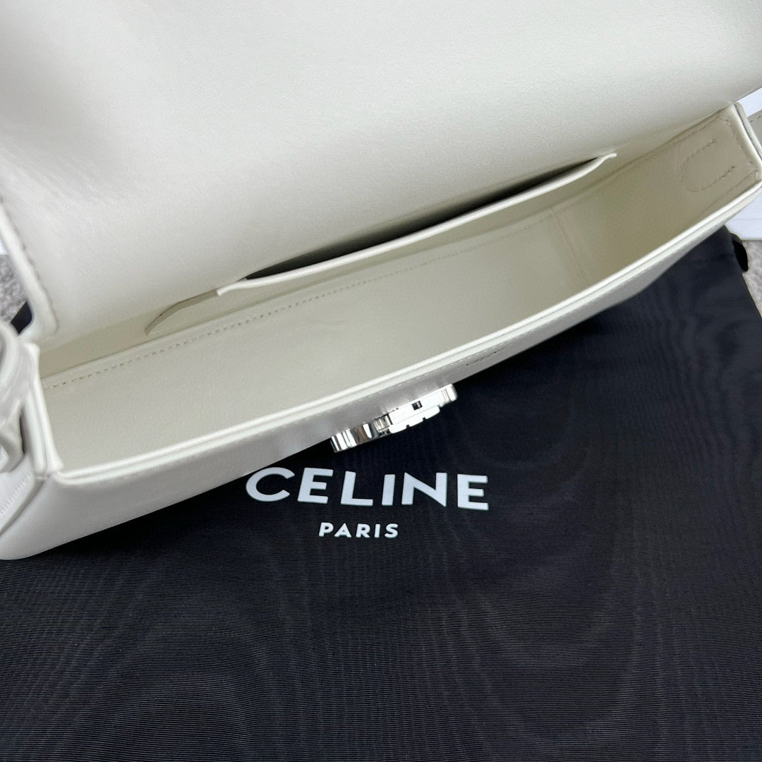 Celine Triomphe Hobo