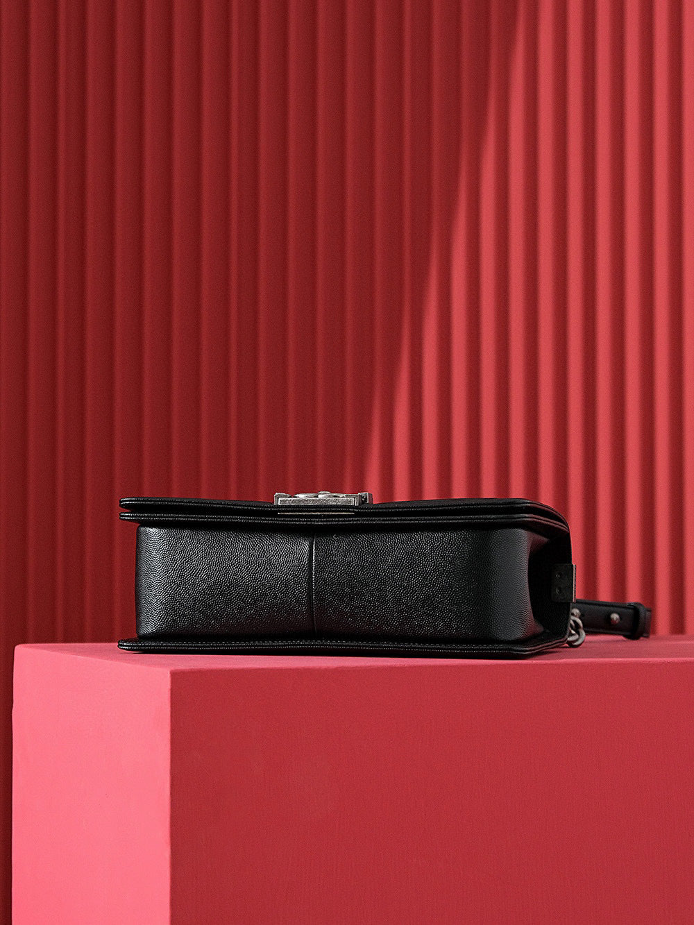 Chanel Leboy Bag (25x15x9cm)