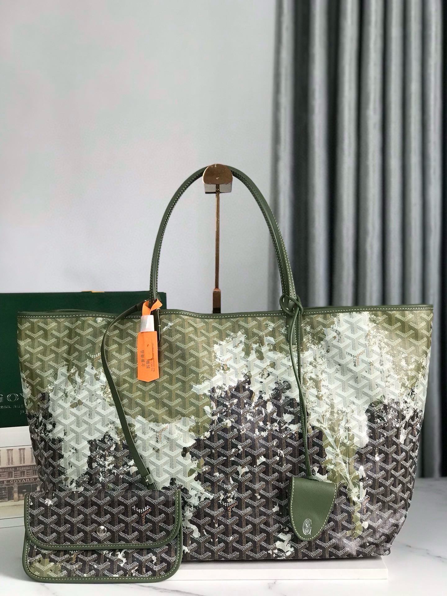 GOYARD SAINT LOUIS 40*20*33