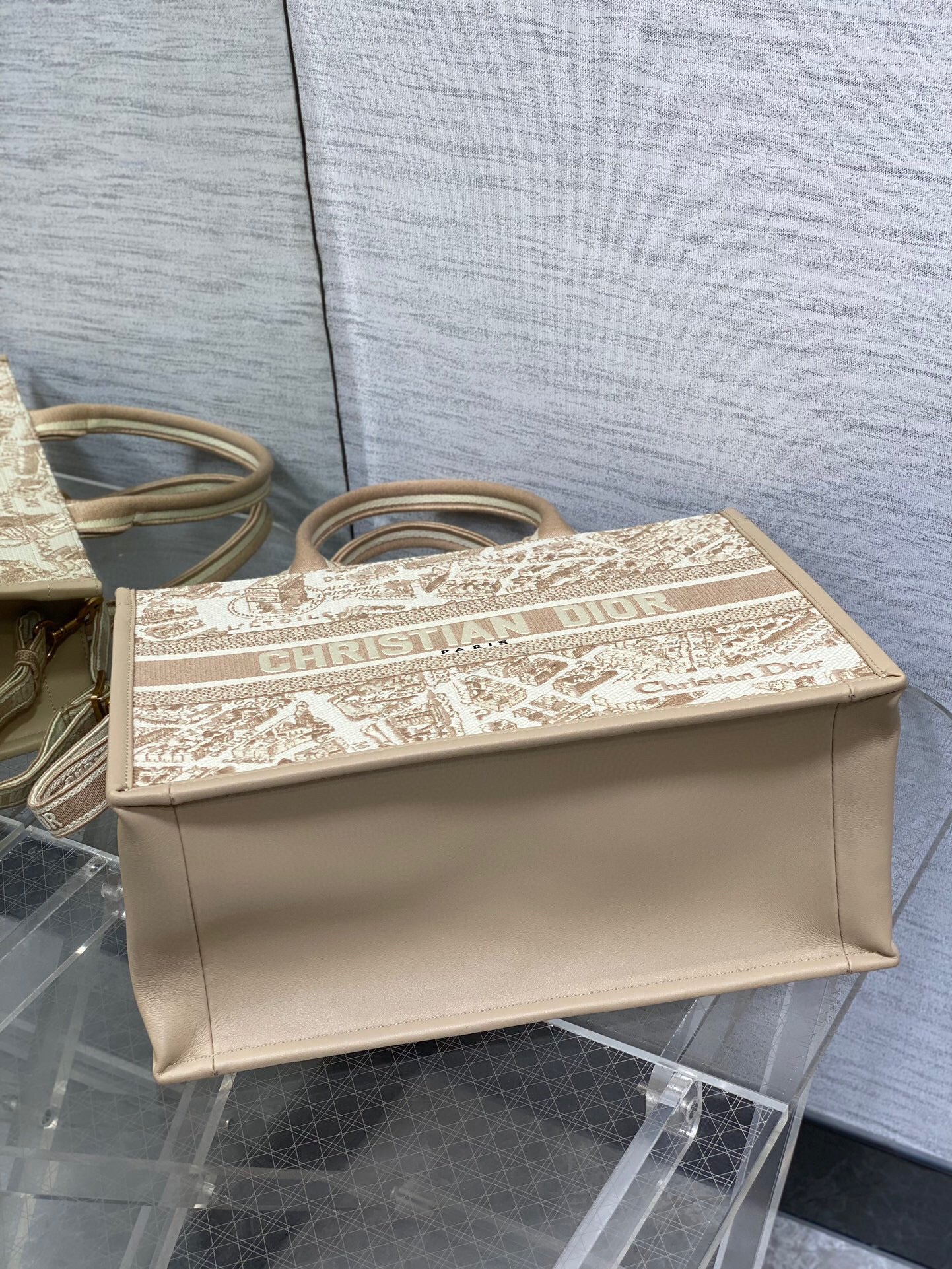 Dior Tote  36x16x27cm