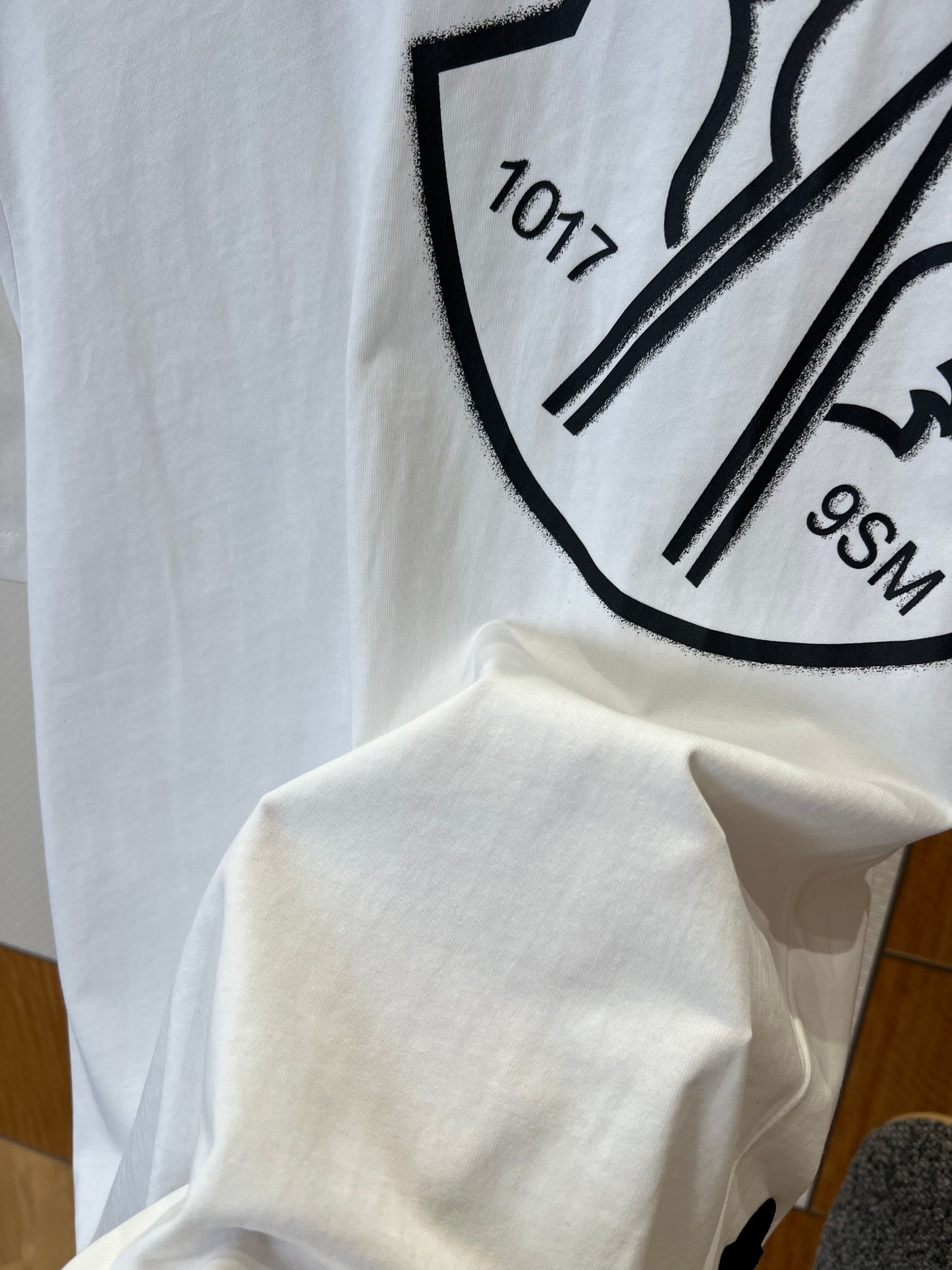 Moncler T-shirt