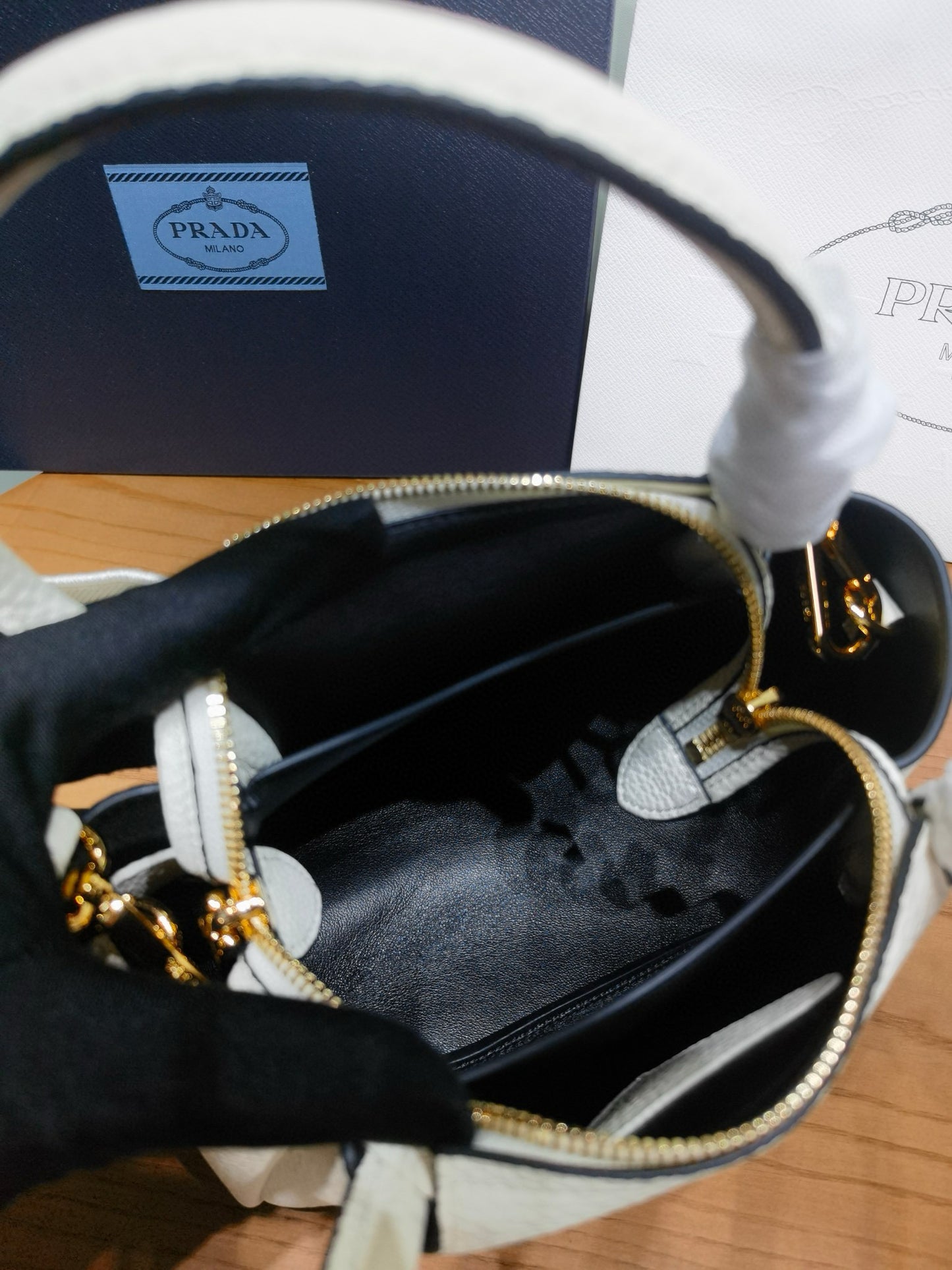 PD Small Leather Tote Bag 19.5x18x9cm