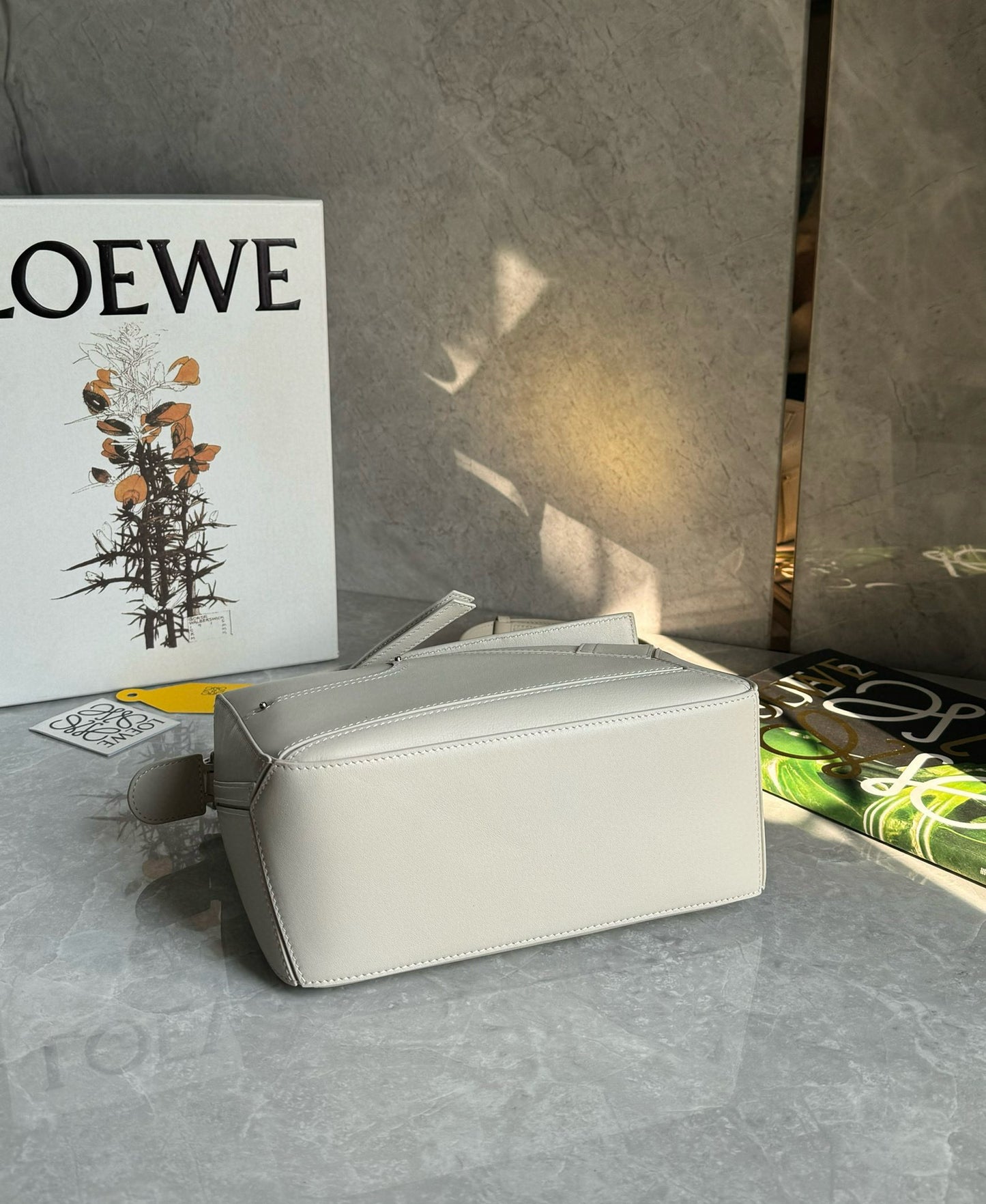 Loewe Puzzle Panta Shoulder Bag(24x10.5x16.5cm)