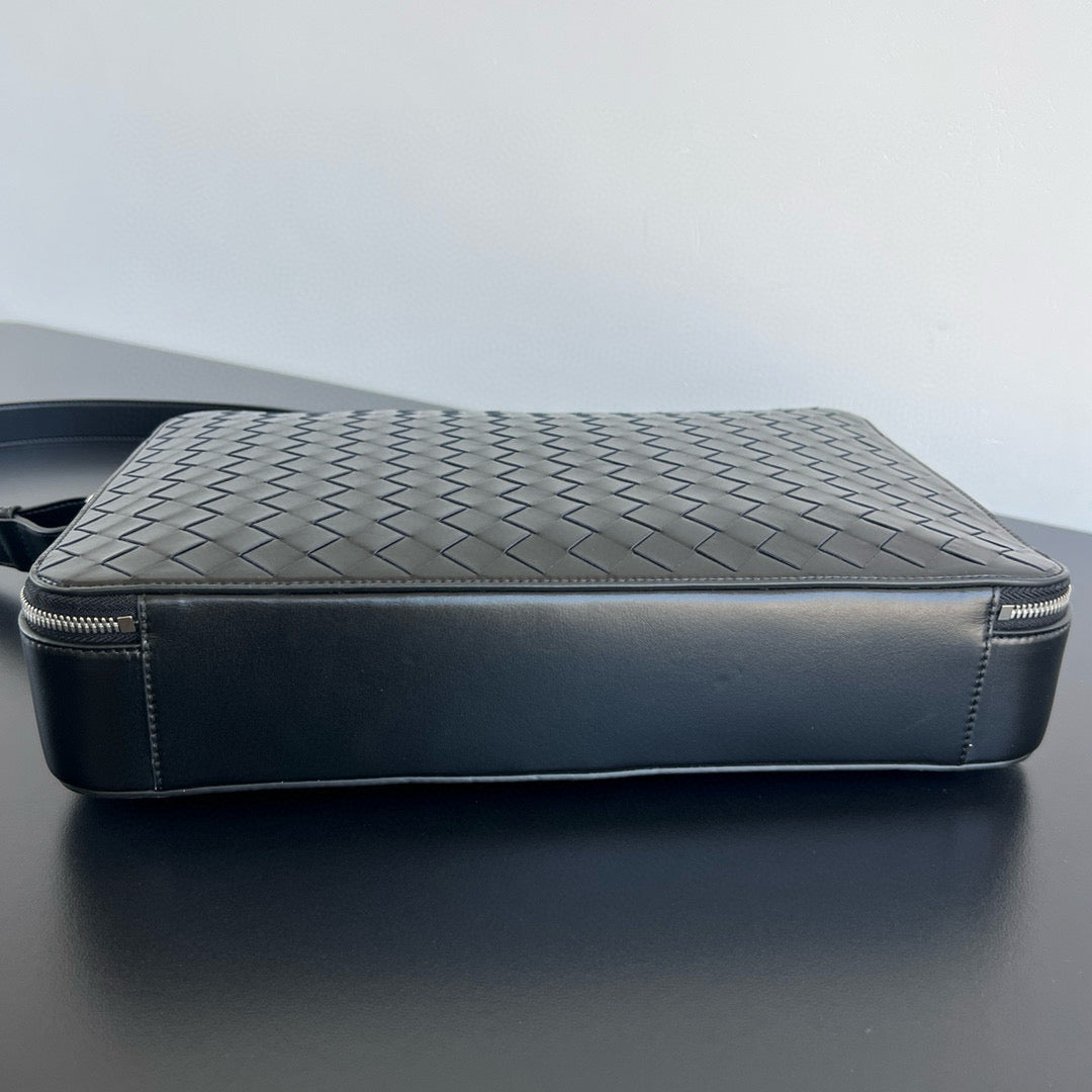 BV BRIEFCASE