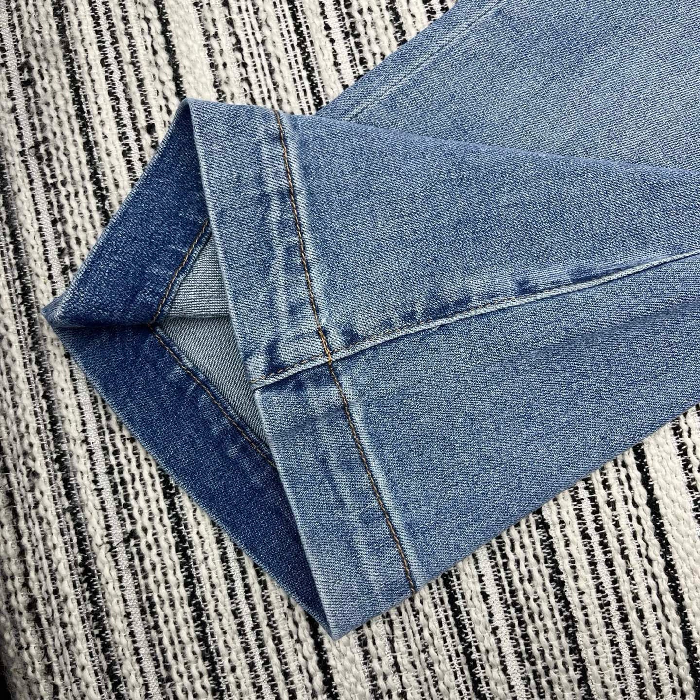 Chanel Jeans