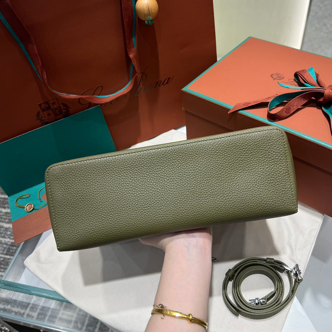 LP Extra Pocket L27 Handbag