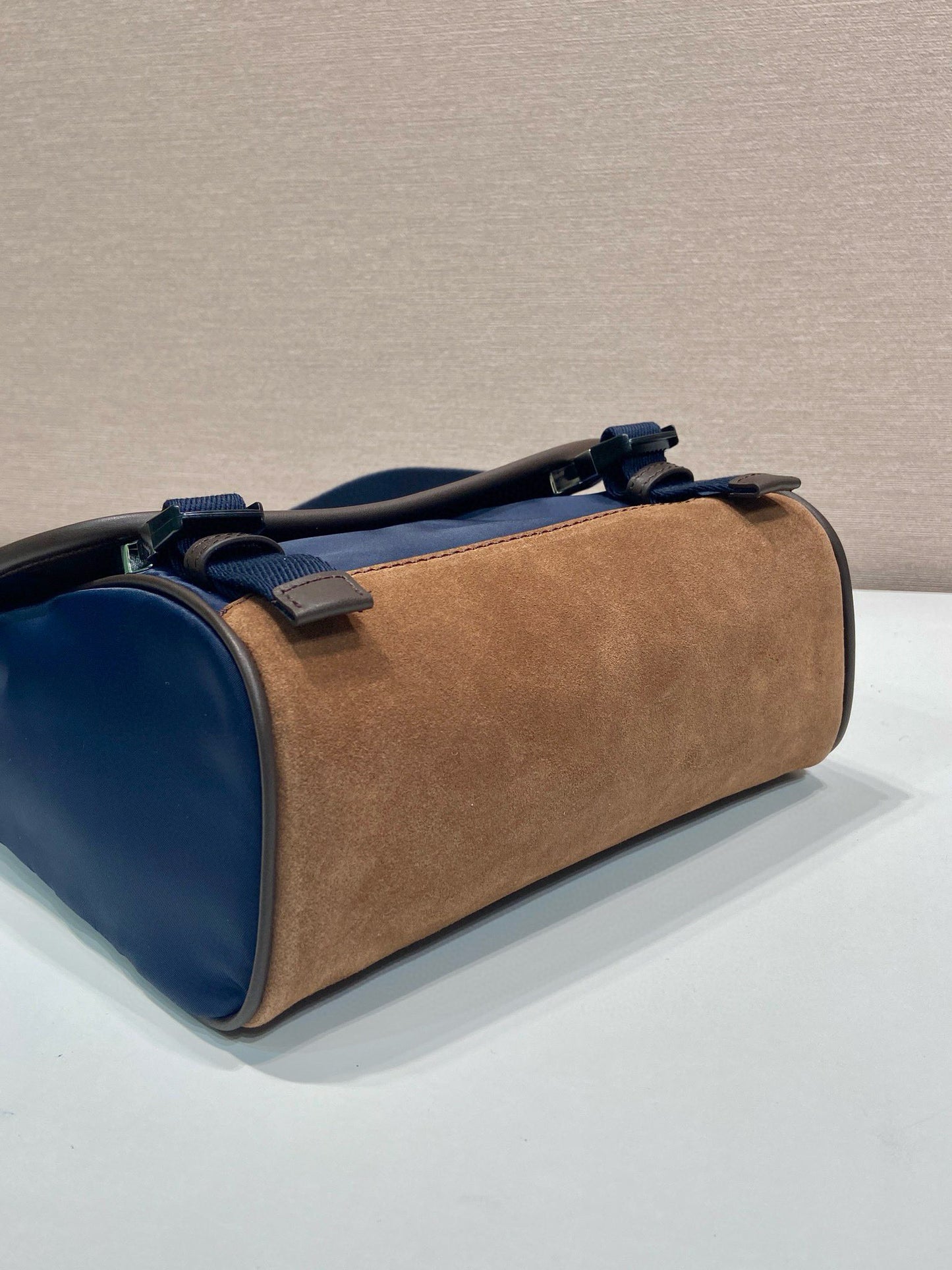 Prada Messenger Bag 20x19x10CM