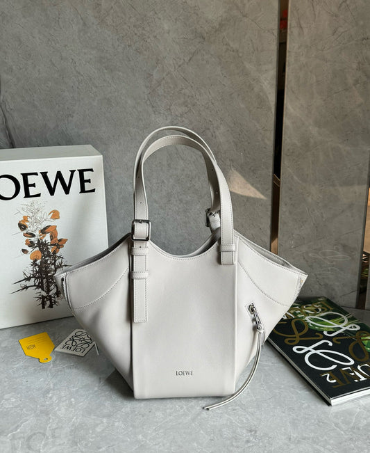 Loewe Hammock Flip Shoulder Bag(15x22.5x22cm)